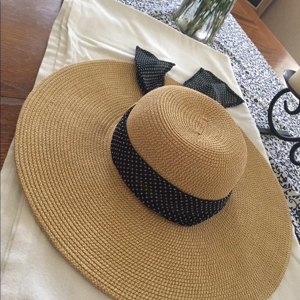 Headwear-hat